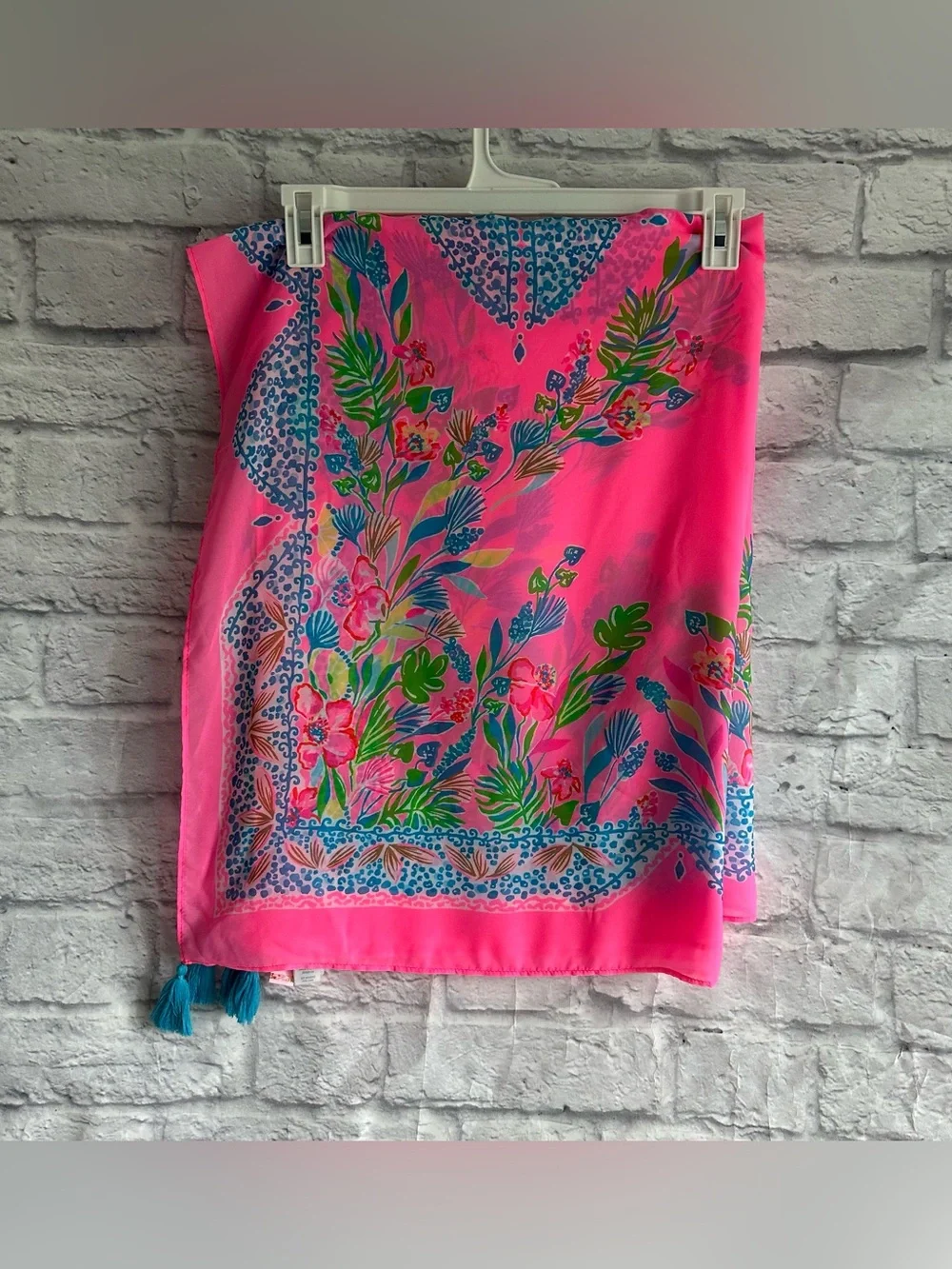 PREOWNED LILLY PULITZER HAVANA PINK CASA JAGUAR PAREO SCARF WRAP COVERUP PINK